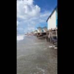 Ostia, nuovi crolli a causa delle mareggiate. A rischio strada e posti di lavoro